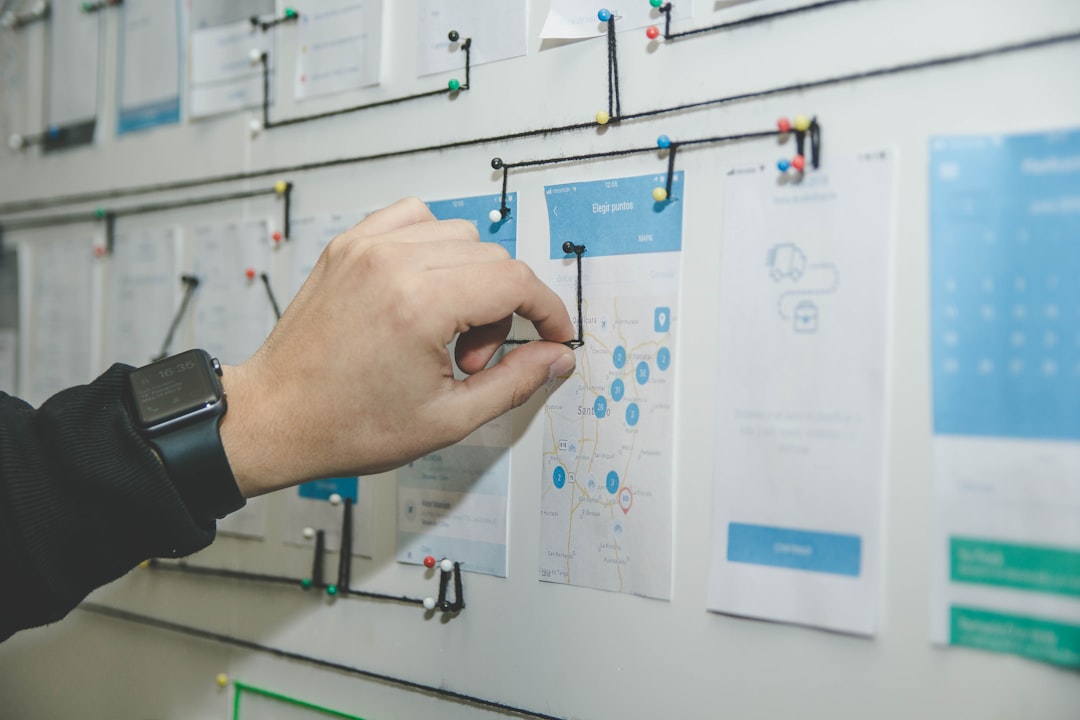 Manager reviewing a phased roadmap to set realistic SAP CPQ project expectations